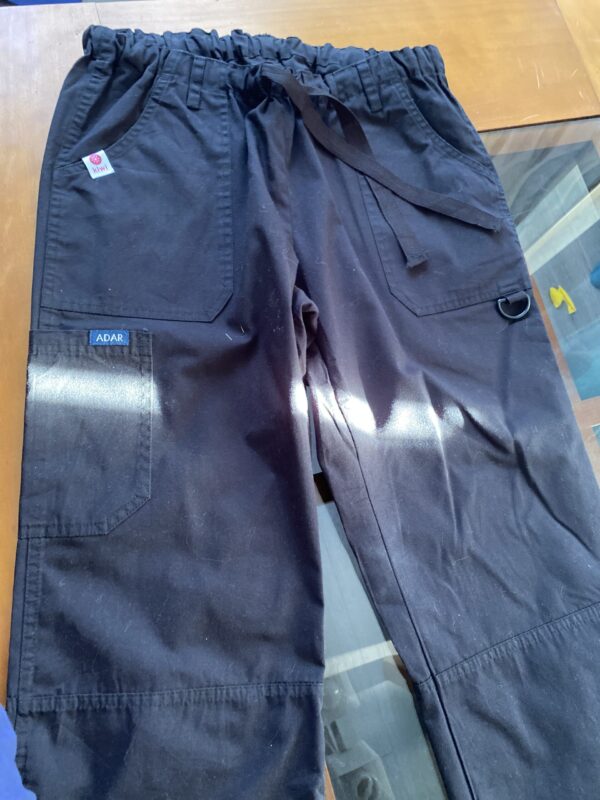 Pantalón negro cargo Adar