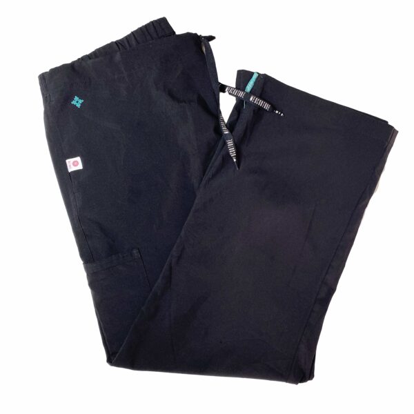Pantalón negro cargo medcouture